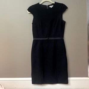 Worth, 4, very nice quality simple black sheath dress
